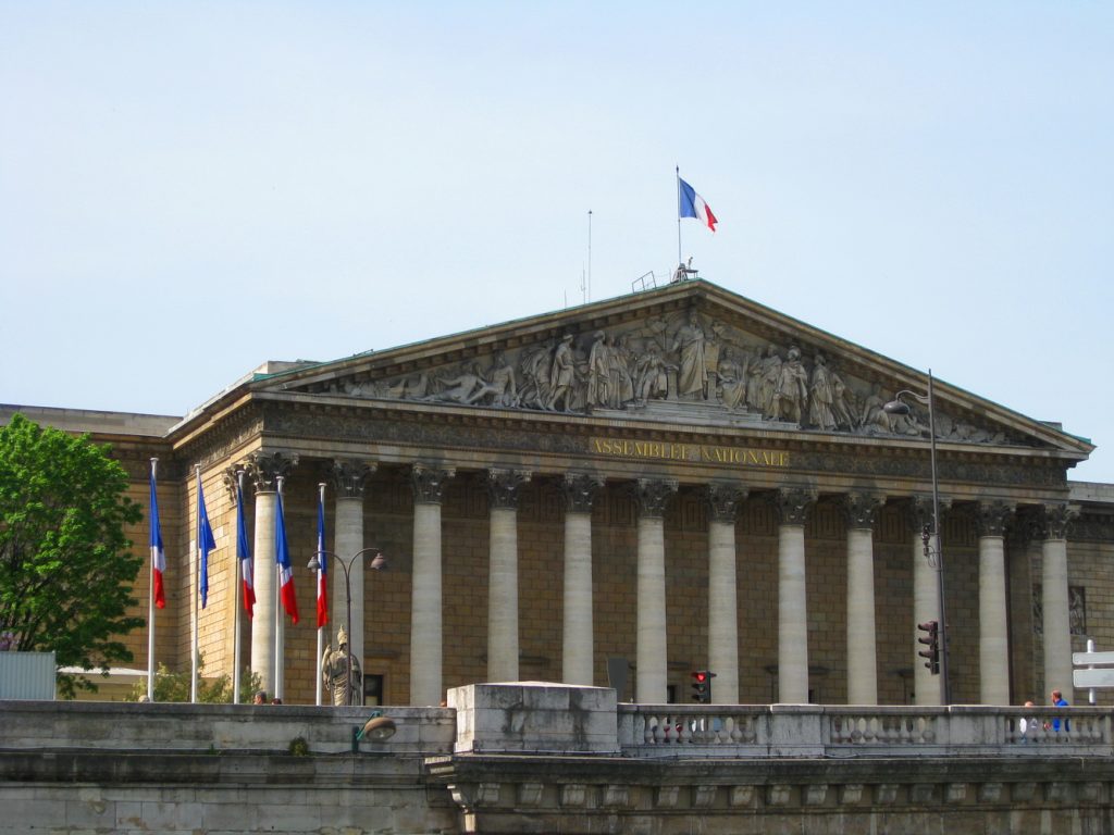 Paris Frankreich Städtetrip Städtereise Urlaub benbino Reisebericht Eifelturm Arc de Triumph La Défense Hotel Disneyland Kleinkind Schloss Versaille