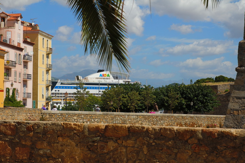 AIDA westliches Mittelmeer Kreuzfahrt Mallorca, Sardinien, Neapel, Vesuv, Rom, Pisa, Korsika, Barcelona, Costa Smeralda, benbino