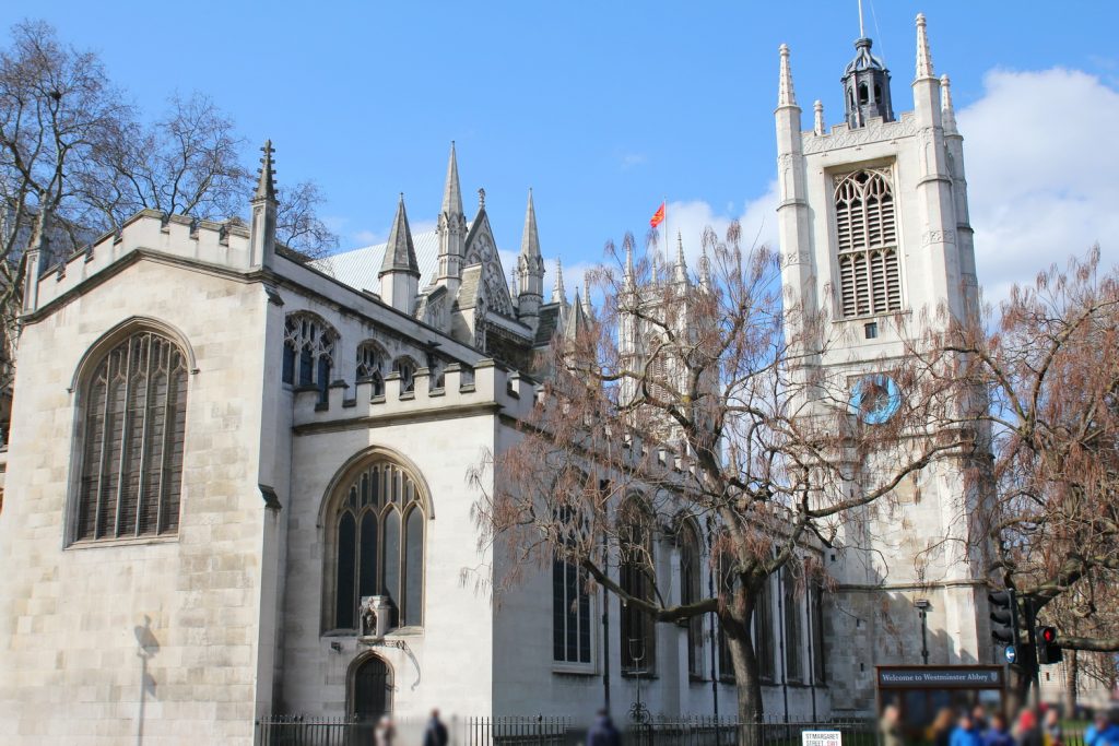London Städtereise Städtetour Sightseeing Big Ben Houses of Parliament Westminster Abbey St. George Urlaub benbino Reisebericht