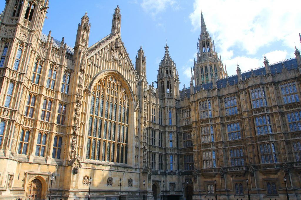 London Städtereise Städtetour Sightseeing Big Ben Houses of Parliament Westminster Abbey St. George Urlaub benbino Reisebericht