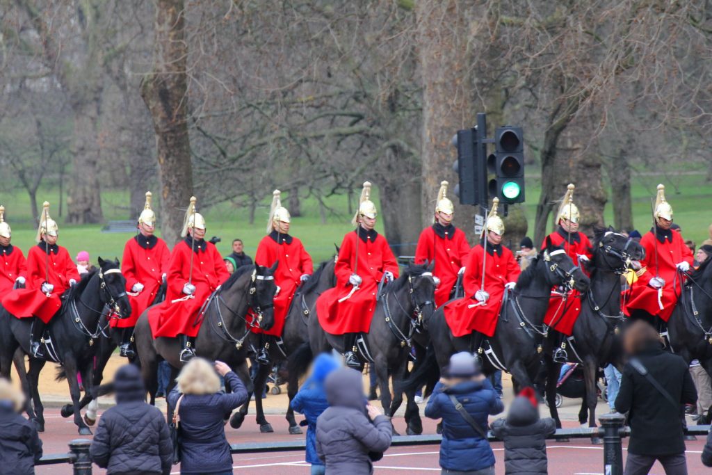 London Städtereise Städtetour Sightseeing Big Ben Houses of Parliament Westminster Abbey St. George Urlaub benbino Reisebericht