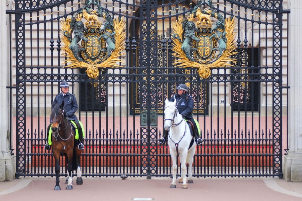 London Städtereise Städtetour Sightseeing Big Ben Houses of Parliament Westminster Abbey St. George Urlaub benbino Reisebericht