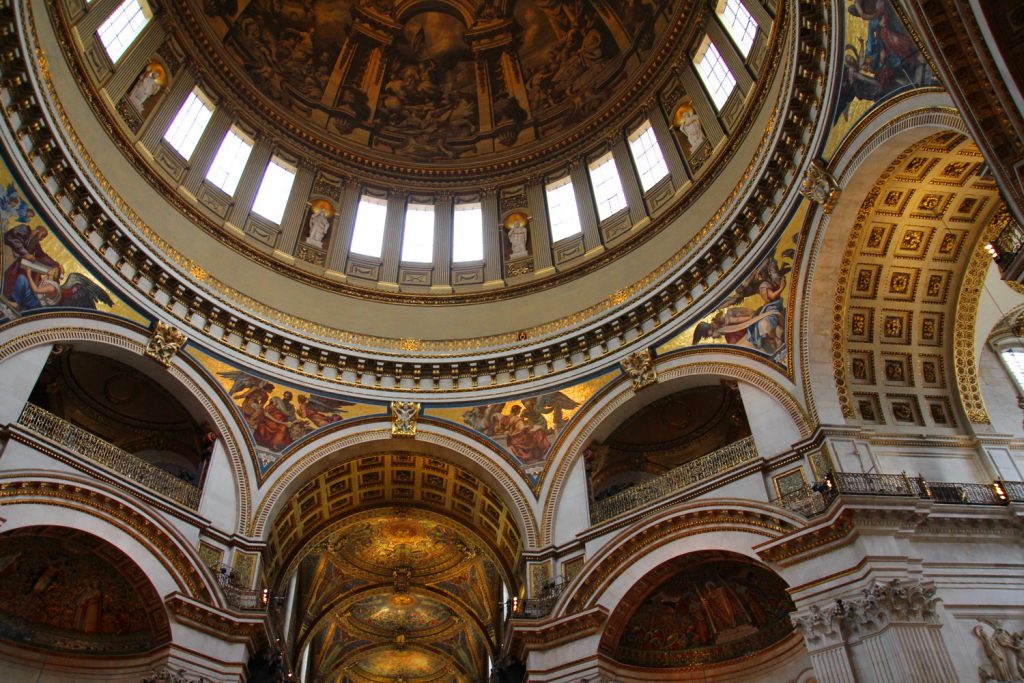 London Städtereise Städtetour Sightseeing Big Ben Houses of Parliament Westminster Abbey St. George Urlaub benbino Reisebericht London Eye bei Nacht