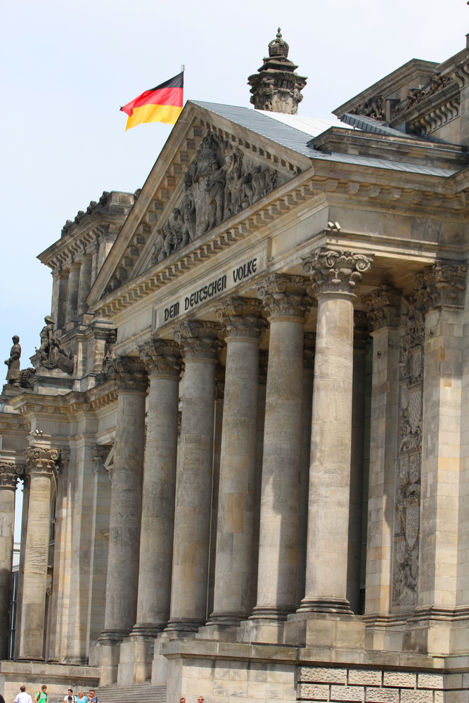 Berlin Hauptstadt Städtetrip Städtereise Urlaub benbino Reisebericht Spree Eastside Galerie Fernsehturm Dom Kanzleramt Kuppel Berlin Brandenburger Tor KaDeWe Olympiastadion Potsdamer Platz Checkpoint Charly Reichstag