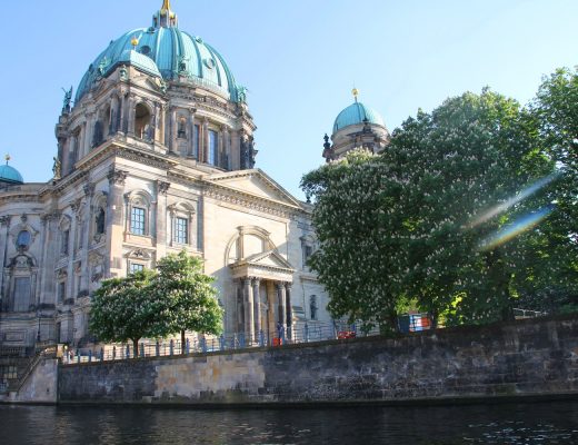 Berlin Hauptstadt Städtetrip Städtereise Urlaub benbino Reisebericht Spree Eastside Galerie Fernsehturm Dom Kanzleramt Kuppel Berlin Brandenburger Tor KaDeWe Olympiastadion Potsdamer Platz Checkpoint Charly Reichstag