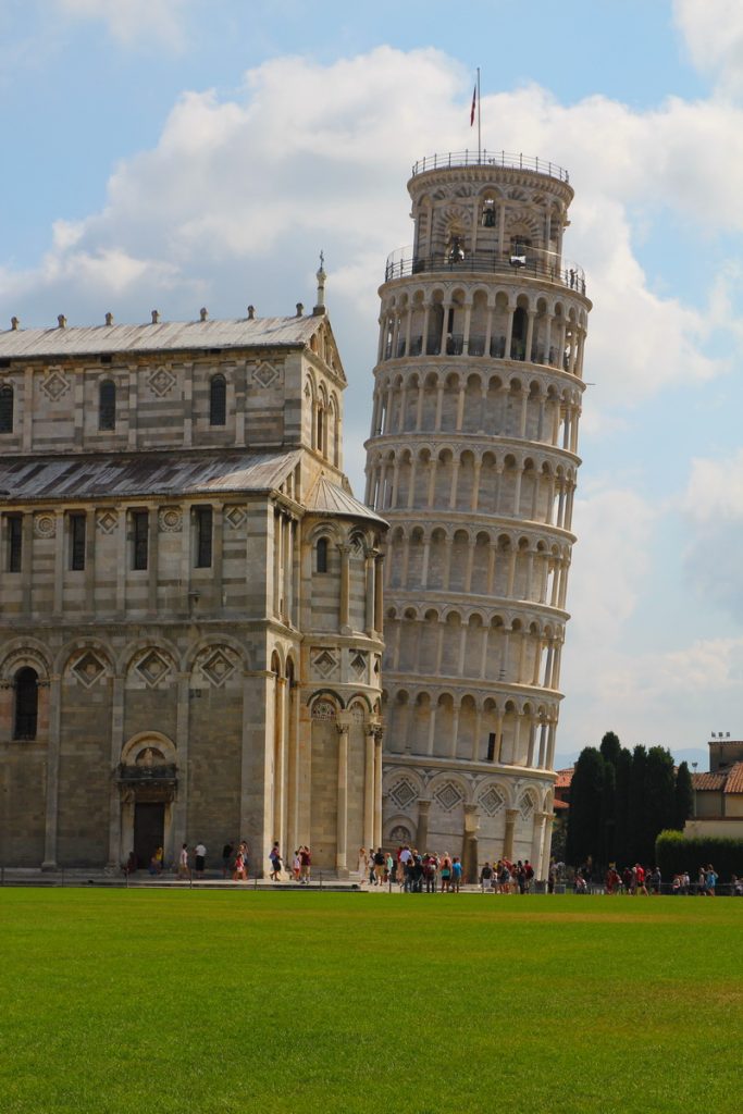 AIDA westliches Mittelmeer Kreuzfahrt Mallorca, Sardinien, Neapel, Vesuv, Rom, Pisa, Korsika, Barcelona, Costa Smeralda, benbino