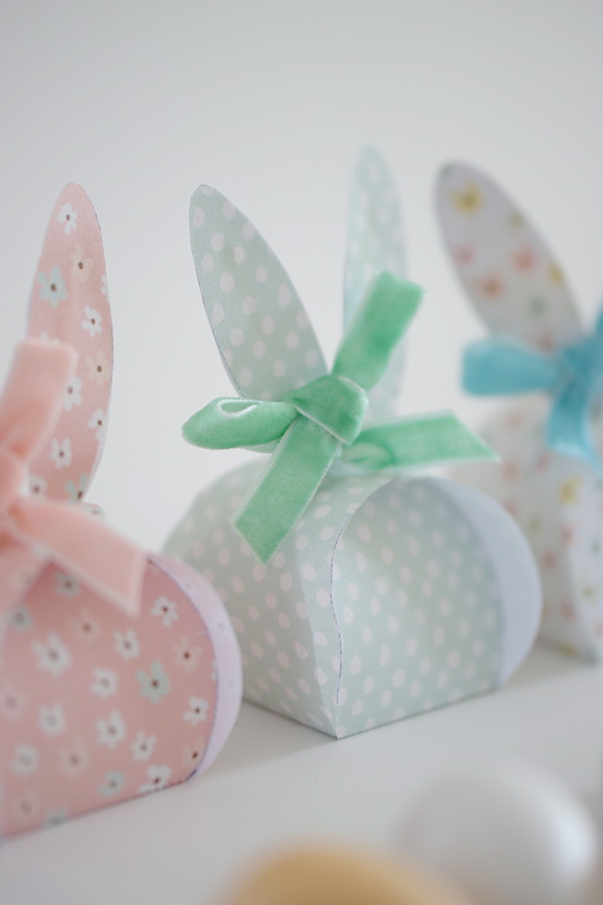 DIY, kostenlose Anleitung, Ostern, Ostergeschenk, Osterverpackung, Geschenkverpackung, ausdrucken, ausschneiden, download, freebie, Osterhase, Hase, Hasenverpackung, Süßigkeit, benbino