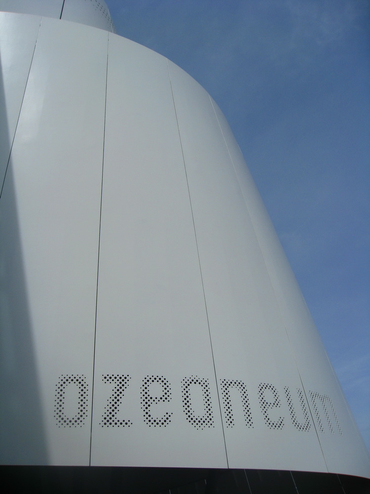 Rostock Yachthafenresidenz Hohe Düne, Stralsund, Ozeaneum, Seebad Ostsee Urlaub benbino Reisebericht