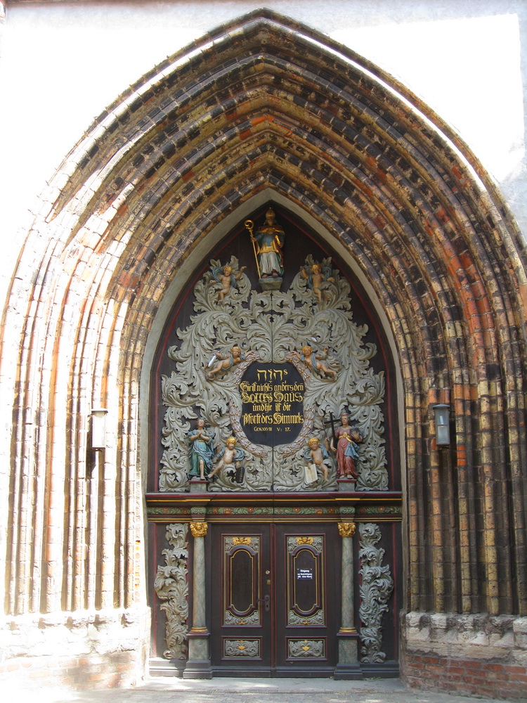 Rostock Yachthafenresidenz Hohe Düne, Stralsund, Ozeaneum, Seebad Ostsee Urlaub benbino Reisebericht