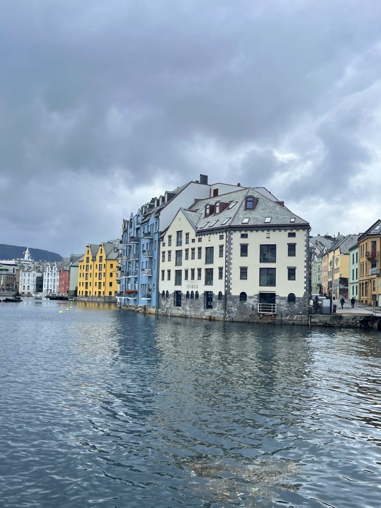 Norwegen, norway, norge, Schiffsreise, Kreuzfahrt, Mein Schiff, Nordkap, benbino, Alesund