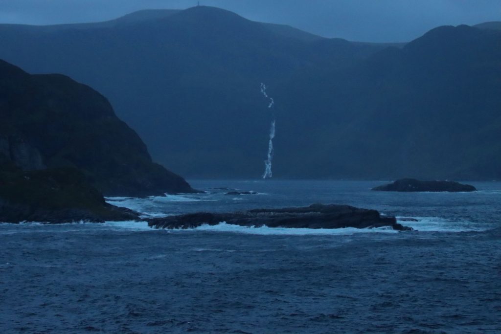 Norwegen, norway, norge, Schiffsreise, Kreuzfahrt, Mein Schiff, Nordkap, benbino, Honnigsvag, Rentier